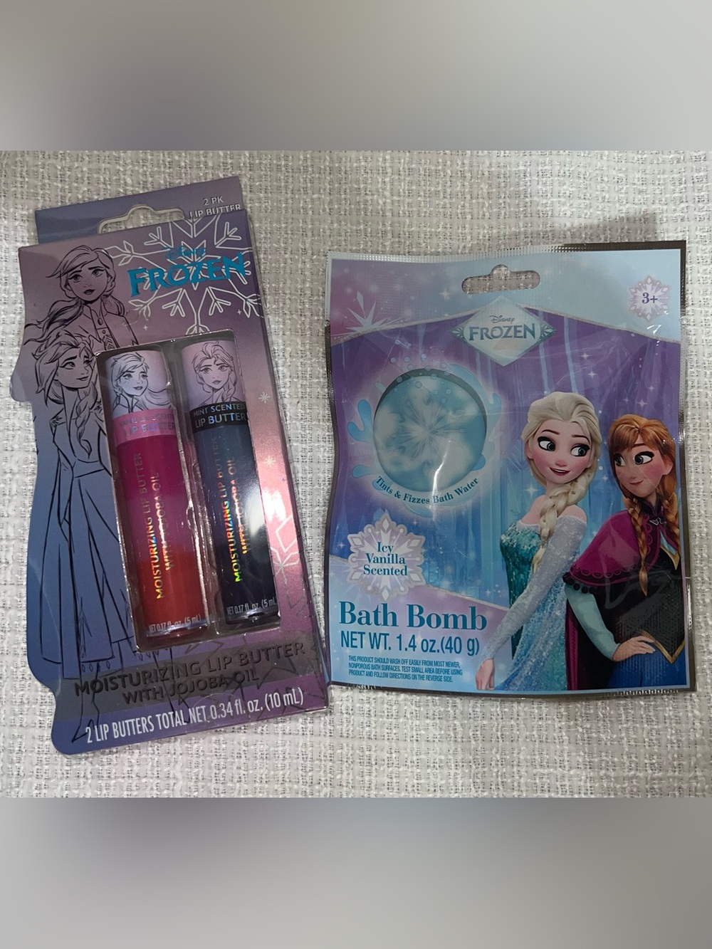 Disney Frozen Lip Butter & Bath Bomb Set